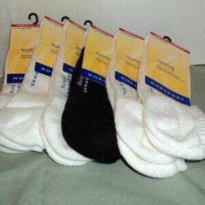 New Norsport Lot of 6 Running Walking Socks Size 10 1/2-12 White Black